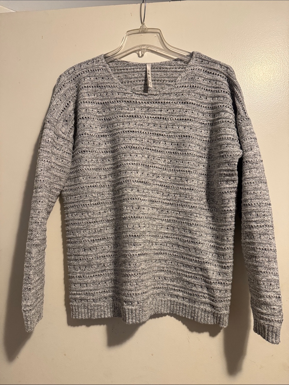 Leo & Nicole Heather Gray Crewneck Sweater